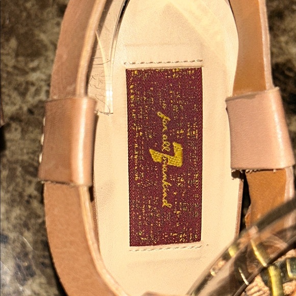 KALISTOGO 7 For All Mankind Elegant Tan Women's Sandals 8.5M - Picture 10 of 16